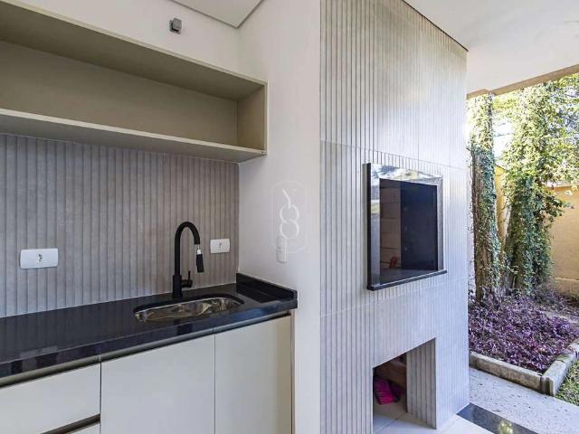 Casa / Sobrado em Condomínio para Venda em Curitiba/PR Santo Inácio 3 Quartos