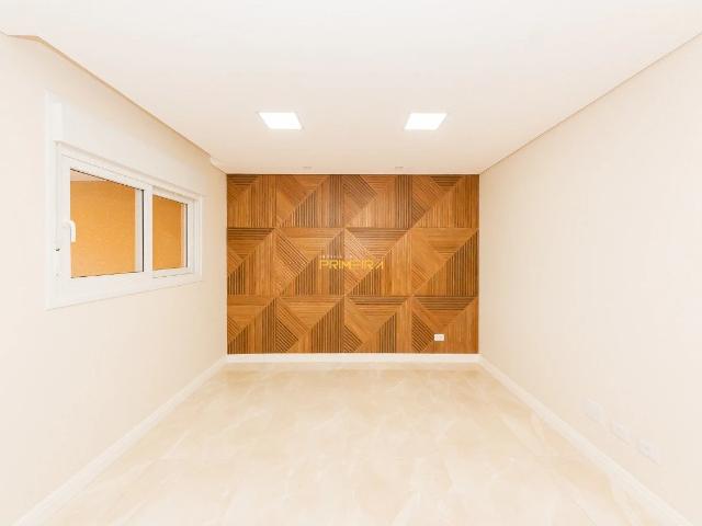Casa / Sobrado em Condomínio para Venda em Curitiba/PR Santo Inácio 3 Quartos