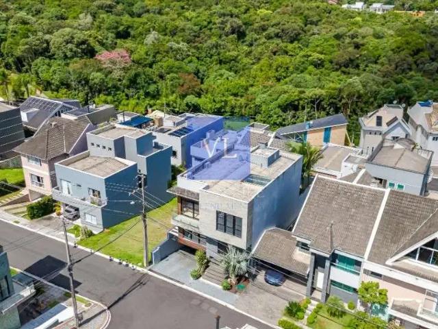 Casa / Sobrado em Condomínio para Venda em Curitiba/PR Santa Cândida 4 Quartos