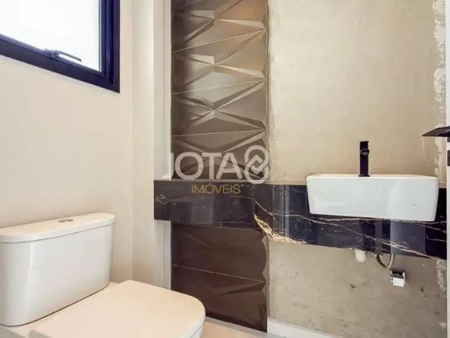 Casa / Sobrado em Condomínio para Venda em Curitiba/PR Santa Cândida 4 Quartos