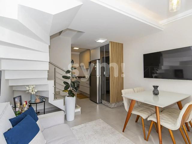 Casa / Sobrado em Condomínio para Venda em Curitiba/PR Santa Cândida 2 Quartos