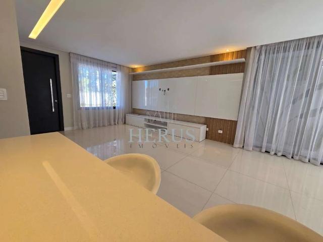 Casa / Sobrado em Condomínio para Venda em Curitiba/PR Santa Cândida 3 Quartos