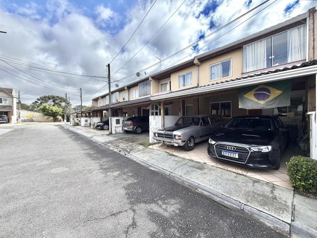 Casa / Sobrado em Condomínio para Venda em Curitiba/PR Santa Cândida 3 Quartos