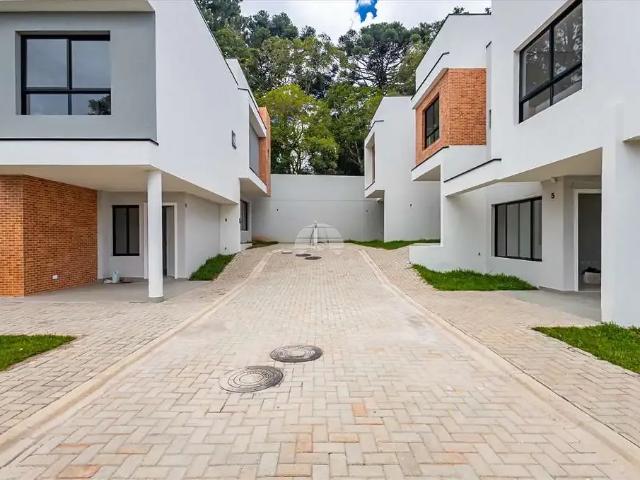 Casa / Sobrado em Condomínio para Venda em Curitiba/PR Santa Cândida 2 Quartos