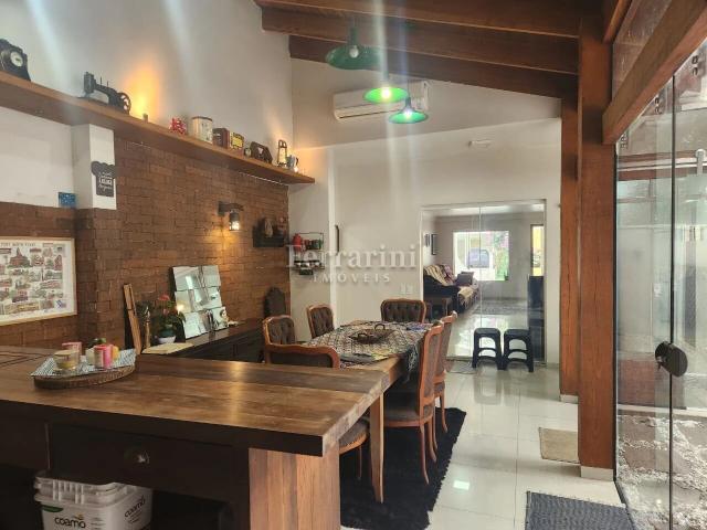 Casa / Sobrado em Condomínio para Venda em Curitiba/PR Santa Cândida 3 Quartos