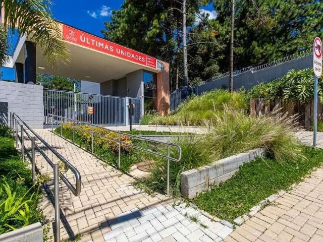 Casa / Sobrado em Condomínio para Venda em Curitiba/PR Santa Cândida 3 Quartos