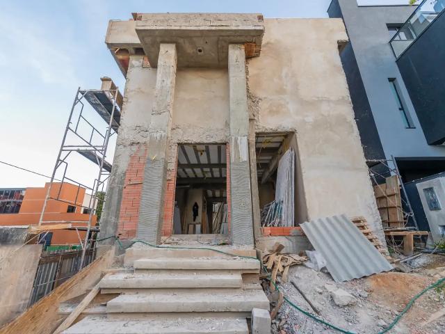 Casa / Sobrado em Condomínio para Venda em Curitiba/PR Santa Cândida 3 Quartos