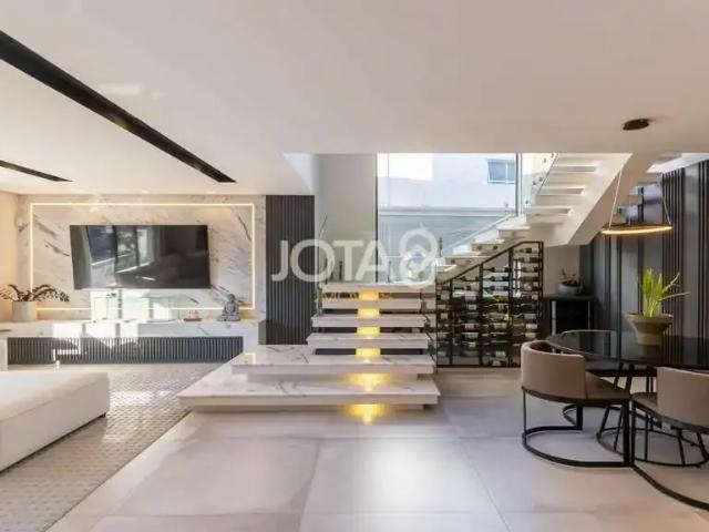 Casa / Sobrado em Condomínio para Venda em Curitiba/PR Santa Felicidade 4 Quartos