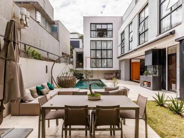 Casa / Sobrado em Condomínio para Venda em Curitiba/PR Santa Felicidade 3 Quartos