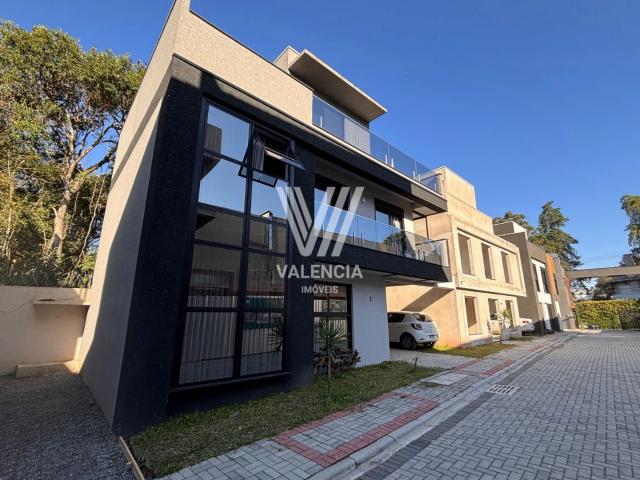 Casa / Sobrado em Condomínio para Venda em Curitiba/PR Santa Felicidade 3 Quartos