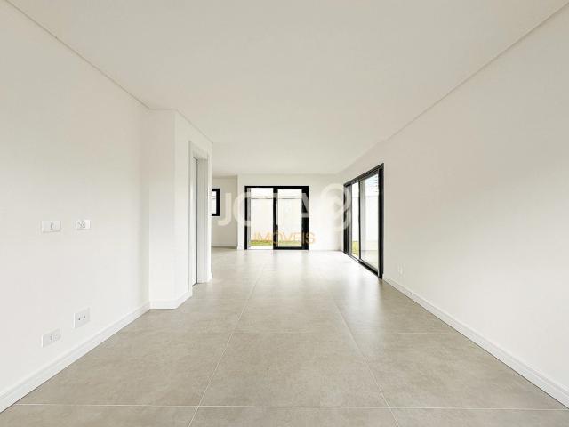Casa / Sobrado em Condomínio para Venda em Curitiba/PR Santa Felicidade 3 Quartos