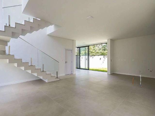 Casa / Sobrado em Condomínio para Venda em Curitiba/PR Santa Felicidade 3 Quartos