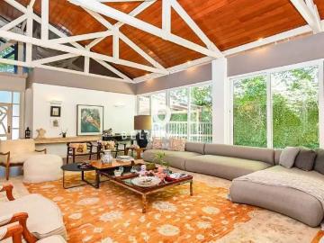 Casa / Sobrado em Condomínio para Venda em Curitiba/PR Seminário 4 Quartos