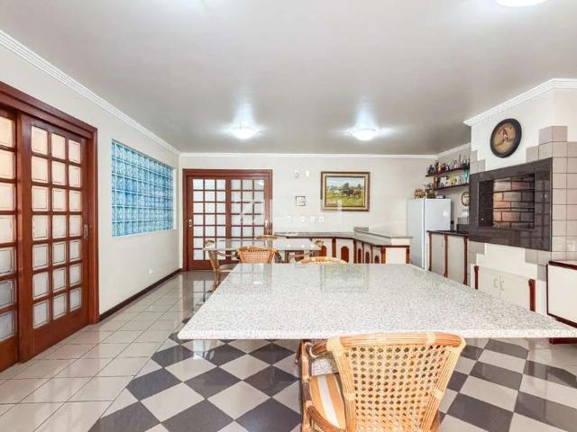 Casa / Sobrado em Condomínio para Venda em Curitiba/PR Seminário 4 Quartos