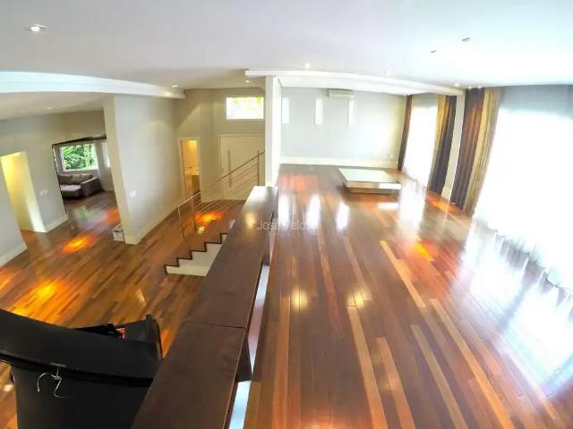 Casa / Sobrado em Condomínio para Venda em Curitiba/PR Seminário 4 Quartos