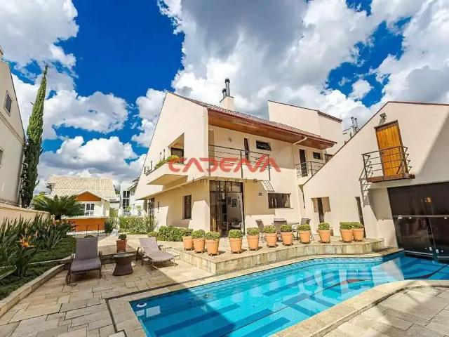 Casa / Sobrado em Condomínio para Venda em Curitiba/PR Seminário 5 Quartos