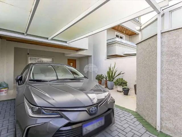 Casa / Sobrado em Condomínio para Venda em Curitiba/PR Portão 3 Quartos