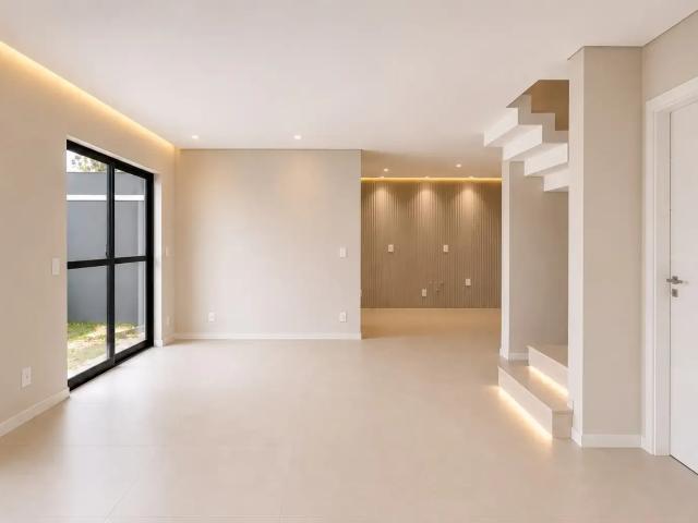 Casa / Sobrado em Condomínio para Venda em Curitiba/PR Portão 4 Quartos