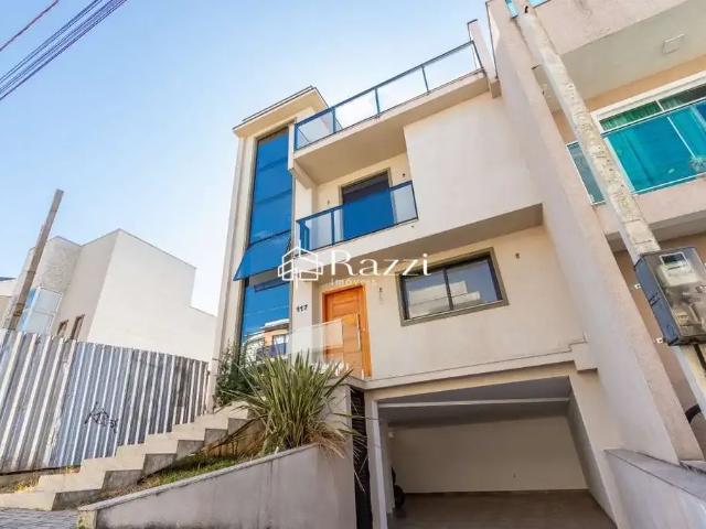 Casa / Sobrado em Condomínio para Venda em Curitiba/PR Pinheirinho 3 Quartos