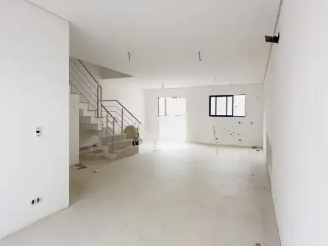 Casa / Sobrado em Condomínio para Venda em Curitiba/PR Pinheirinho 3 Quartos