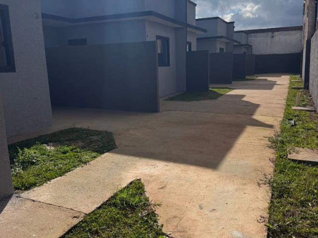 Casa / Sobrado em Condomínio para Venda em Curitiba/PR Tatuquara 2 Quartos