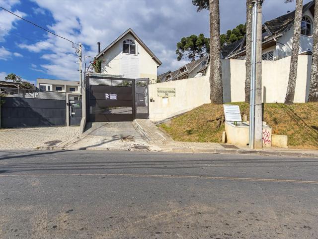 Casa / Sobrado em Condomínio para Venda em Curitiba/PR Taboão 3 Quartos