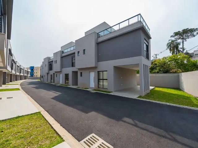 Casa / Sobrado em Condomínio para Venda em Curitiba/PR Tingui 3 Quartos