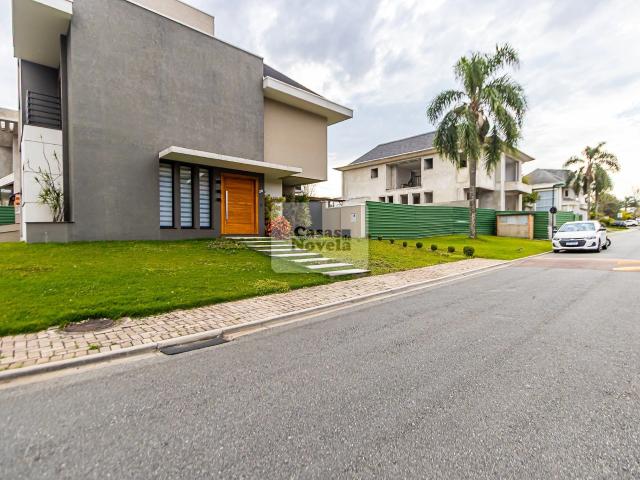 Casa / Sobrado em Condomínio para Venda em Curitiba/PR Uberaba 4 Quartos