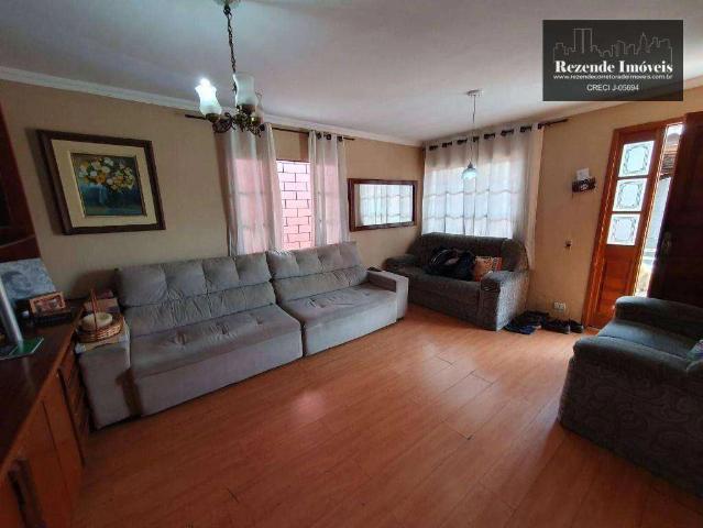 Casa / Sobrado em Condomínio para Venda em Curitiba/PR Uberaba 4 Quartos