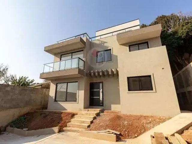 Casa / Sobrado em Condomínio para Venda em Curitiba/PR Uberaba 2 Quartos