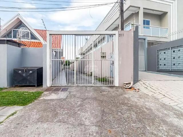 Casa / Sobrado em Condomínio para Venda em Curitiba/PR Uberaba 2 Quartos