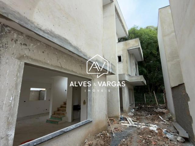 Casa / Sobrado em Condomínio para Venda em Curitiba/PR Uberaba 3 Quartos