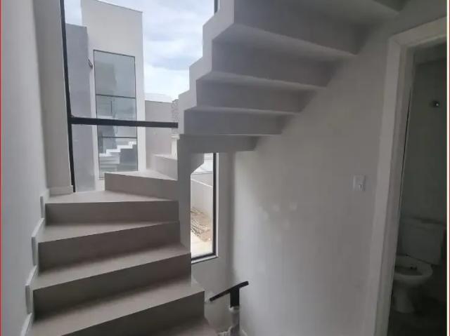 Casa / Sobrado em Condomínio para Venda em Curitiba/PR Uberaba 3 Quartos