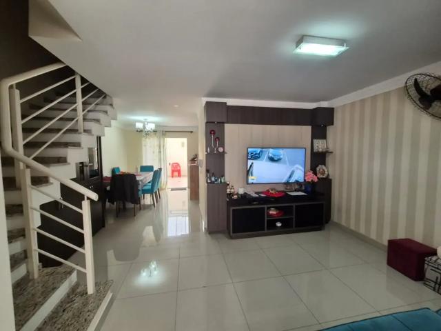 Casa / Sobrado em Condomínio para Venda em Curitiba/PR Uberaba 3 Quartos