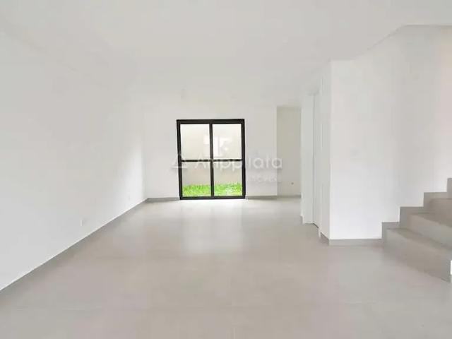 Casa / Sobrado em Condomínio para Venda em Curitiba/PR Xaxim 3 Quartos