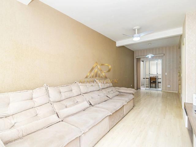 Casa / Sobrado em Condomínio para Venda em Curitiba/PR Xaxim 3 Quartos