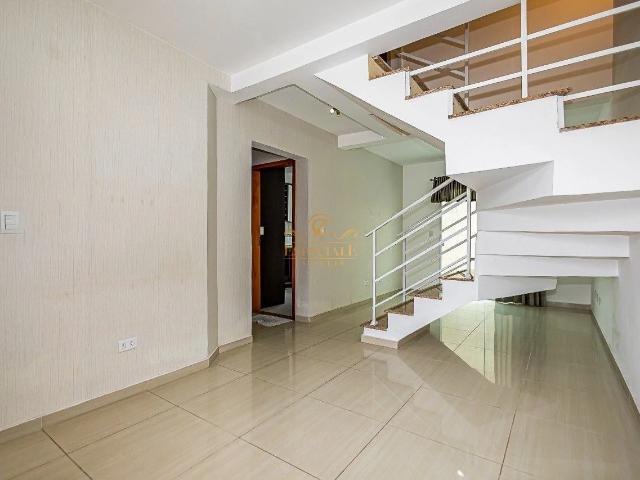 Casa / Sobrado em Condomínio para Venda em Curitiba/PR Xaxim 3 Quartos