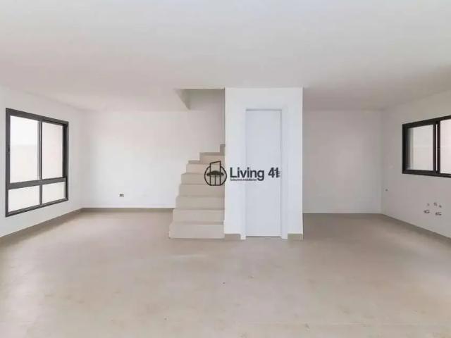 Casa / Sobrado em Condomínio para Venda em Curitiba/PR Xaxim 3 Quartos