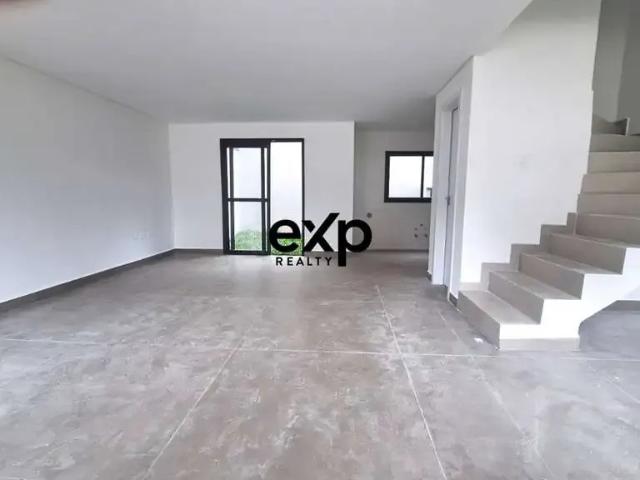 Casa / Sobrado em Condomínio para Venda em Curitiba/PR Xaxim 3 Quartos