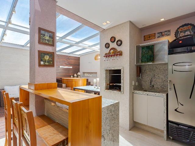 Casa / Sobrado em Condomínio para Venda em Curitiba/PR Xaxim 3 Quartos