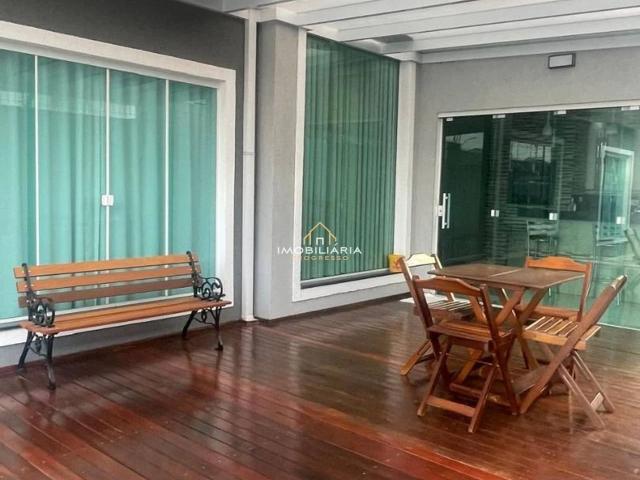 Casa / Sobrado em Condomínio para Venda em Curitiba/PR Xaxim 4 Quartos
