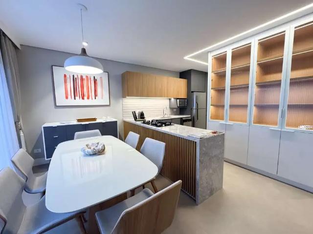 Casa / Sobrado em Condomínio para Venda em Curitiba/PR Xaxim 4 Quartos