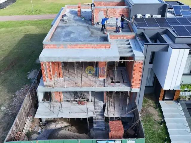 Casa / Sobrado em Condomínio para Venda em Curitiba/PR Xaxim