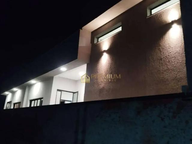 Casa / Sobrado em Condomínio para Venda em Caçapava/SP Chácaras Santa Rita 3 Quartos