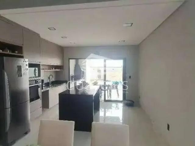 Casa / Sobrado em Condomínio para Venda em Caçapava/SP Residencial Colinas 3 Quartos