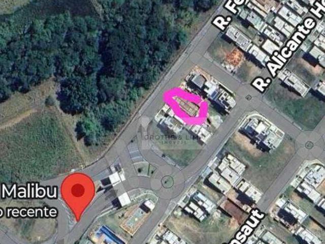 Casa / Sobrado em Condomínio para Venda em Caçapava/SP Residencial Colinas 3 Quartos