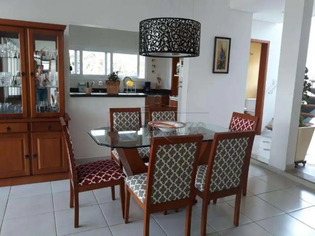 Casa / Sobrado em Condomínio para Venda em Caçapava/SP Residencial Santa Helena 3 Quartos