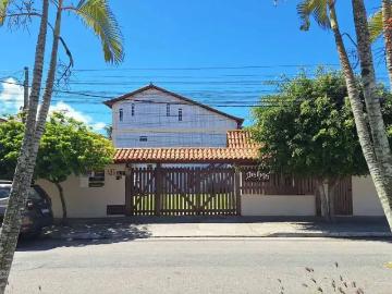 Casa / Sobrado em Condomínio para Venda em Cabo Frio/RJ Ogiva 2 Quartos