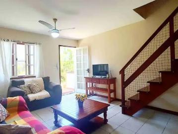 Casa / Sobrado em Condomínio para Venda em Cabo Frio/RJ Ogiva 2 Quartos