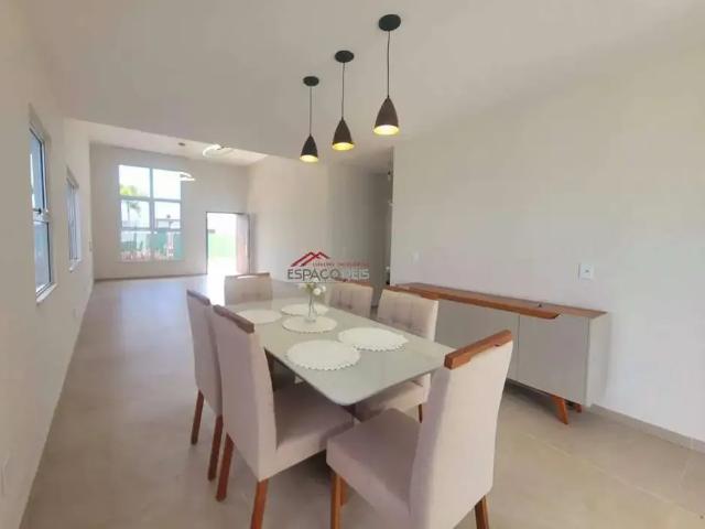 Casa / Sobrado em Condomínio para Venda em Cabo Frio/RJ Ogiva 3 Quartos